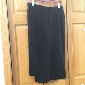 Betabrand skirt/leggings Dress up or go casual